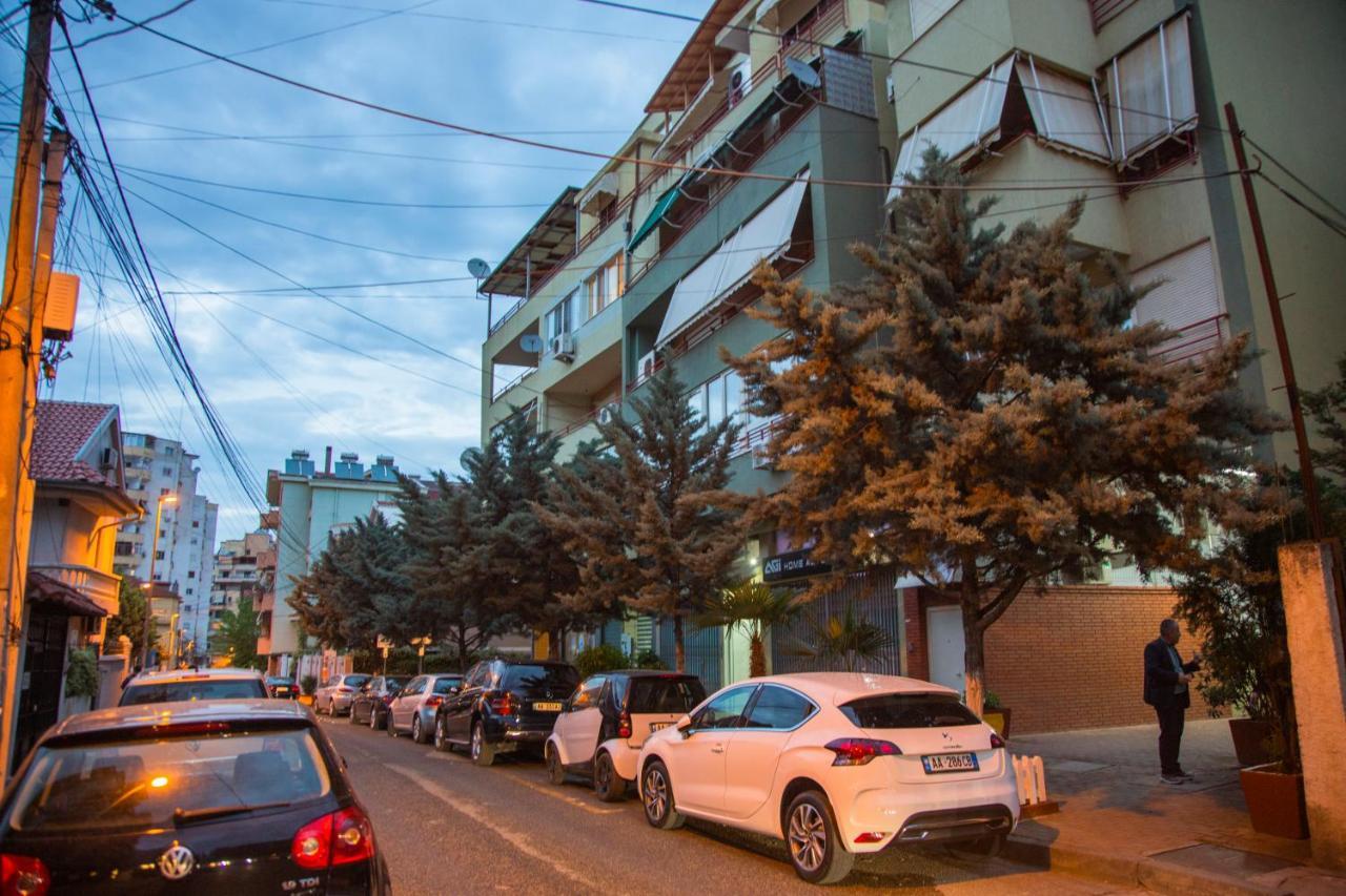 Nuestra Casa Hotel Tirana Bagian luar foto